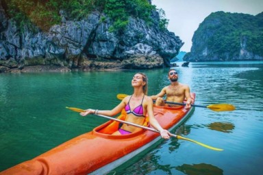 Halong Bay - Dark and Bright Cave - Ho Ba Ham area (B, L, D)